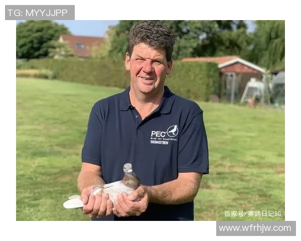 足球明星魅力四射帅气登场瞬间尽显风采与激情的完美结合