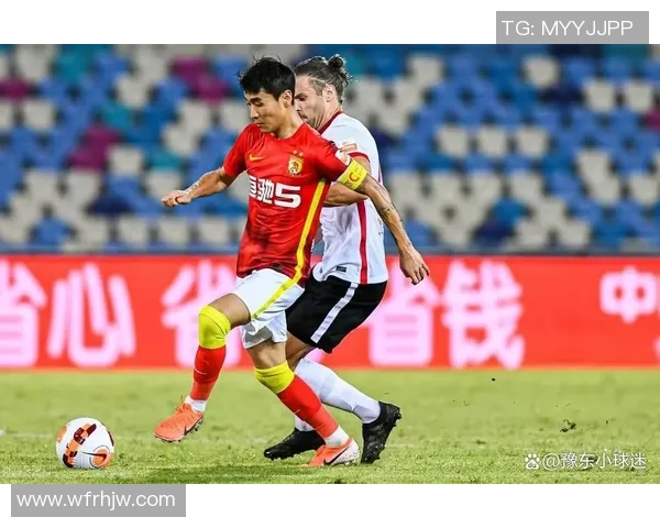 上海足球队强势领跑大满贯积分榜积累90分展现冠军实力 上海足球队强势领跑大满贯积分榜积累90分展现冠军实力