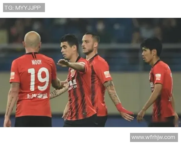 武汉乒乓球队与上海乒乓球队赛后复盘分析团队配合与战术执行情况