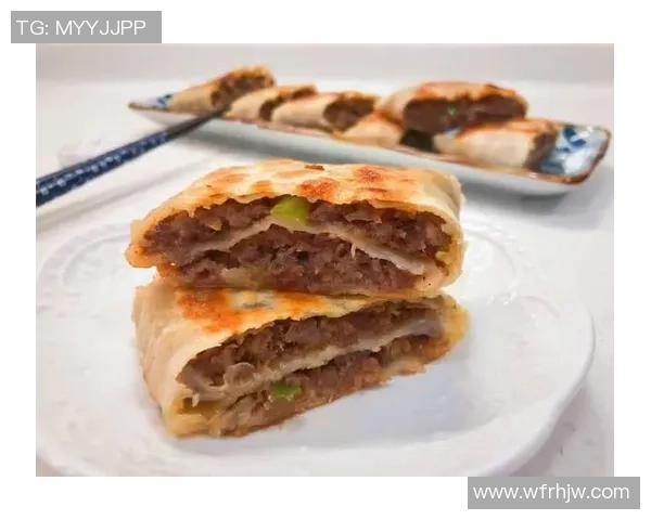 足球明星与大拇指的精彩对比探讨运动精神与个人魅力的完美结合 足球明星与大拇指的精彩对比探讨运动精神与个人魅力的完美结合